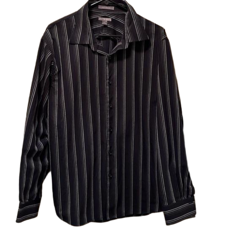 Apt. 9 long sleeve button down dress shirt Men’s size XL